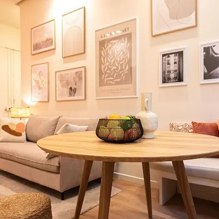 Apartment Superb Flat In Champs Elysees Paris