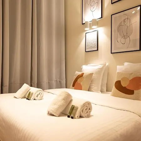 Apartment Superb Flat In Champs Elysees Paris