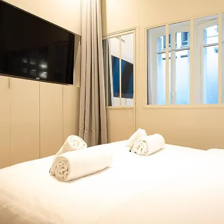 Superb Flat In Champs Elysees Appartamento Parigi