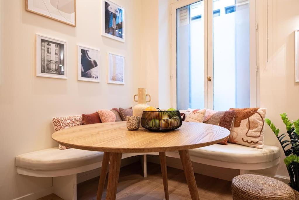 Appartamento Superb Flat In Champs Elysees Parigi